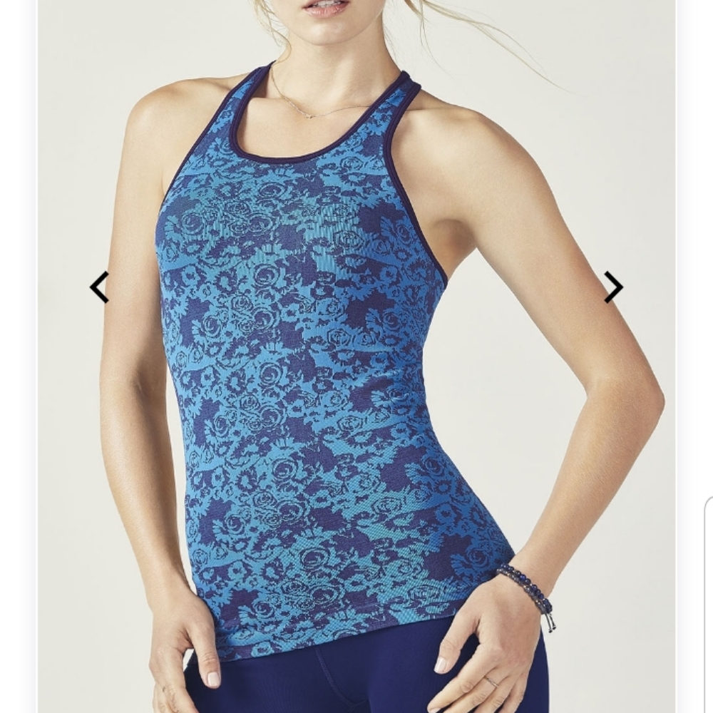 Fabletics Blue floral Brynn Seamless Tank NWT Small